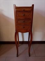 Nachtkastje - Walnoot - Nachtkastje in Louis XV-stijl