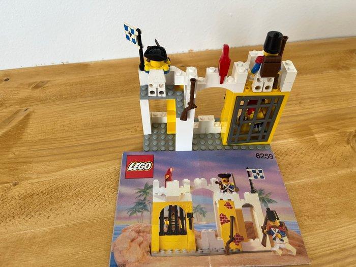 Lego Set - Pirates - 6257 and 6259, Kinderen en Baby's, Speelgoed | Duplo en Lego