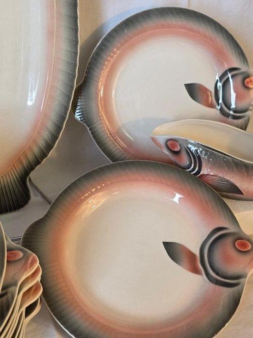 Sarreguemines, DIGOIN - Service à poisson (14) - style Art, Antiek en Kunst, Antiek | Meubels | Tafels