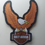 Collectie van memorabilia - Gelooie patches in stof -