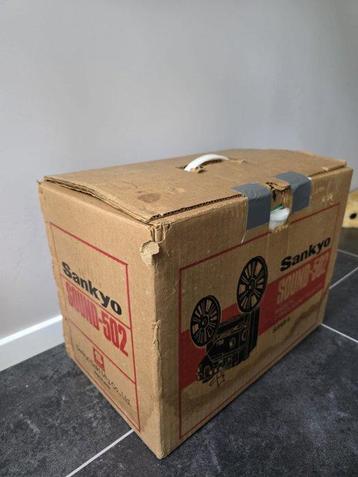 Sankyo Sound 502 Projecteur de film beschikbaar voor biedingen