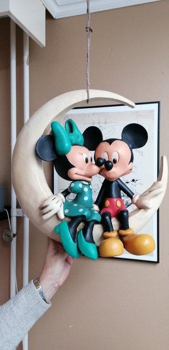 Beeldje - Mickey and Minnie sitting on the moon - Polyester, Verzamelen, Disney