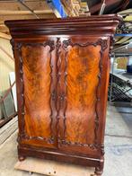 Kast - rijk rocaille-snijwerk linnenkast - Mahonie, Eik -