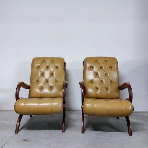 Fauteuil (2) - Chesterfield-stijl fauteuils - Hout, Leder, Antiek en Kunst, Curiosa en Brocante