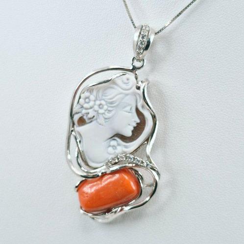 Bloedkoraal - Zilver - Ketting met hanger - ROOD BOULDER en, Verzamelen, Mineralen en Fossielen
