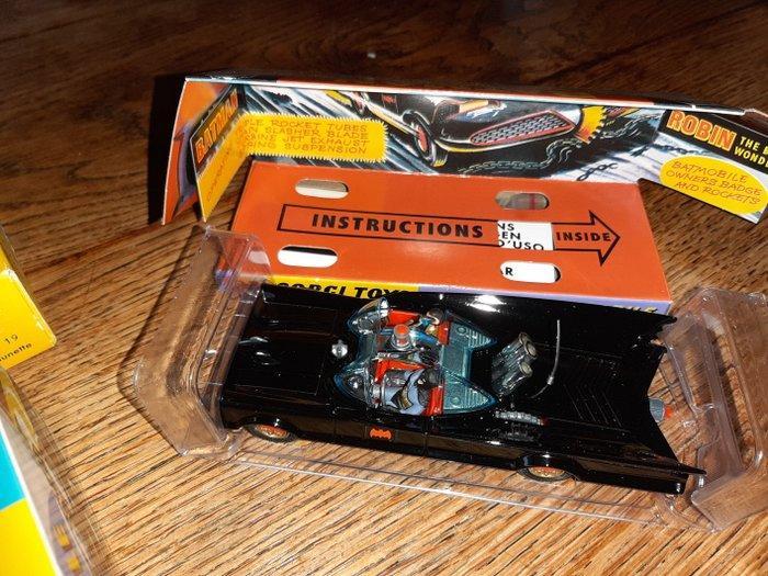 Atlas, Corgi, Dinky Toys, Mattel 1:43 - Modelauto (4) - 3 X, Hobby en Vrije tijd, Modelauto's | 1:5 tot 1:12