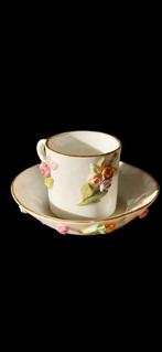 Meissen - Tasse et soucoupe (2) - Porcelaine - extrêmement