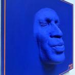 gregos - All blue kiss - orange line