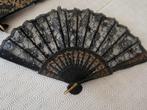 Éventail - Bois, dentelle de chantilly - 2 éventails