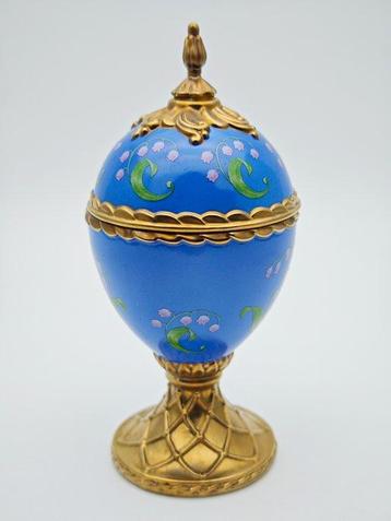 Œuf Fabergé - Œuf musical en forme de maison de Fabergé,