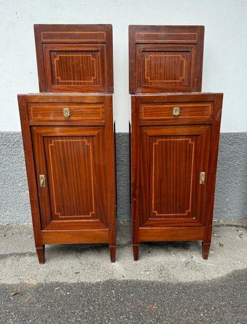 Nachtkastje (2) - Mahonie - Paar nachtkastjes, Antiek en Kunst, Kunst | Designobjecten