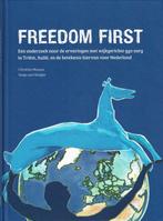 Freedom first 9789078908005, Boeken, Zo goed als nieuw, Verzenden, Christien Muusse, Sonja van Rooijen