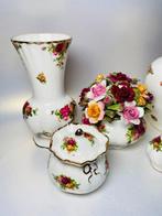Ornement décoratif (6) - Royal Albert - Les roses du vieux