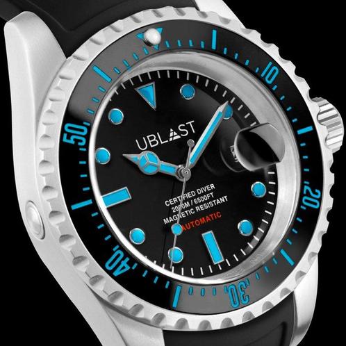Ublast - Submersible Professional Diver 200 ATM - UBISC45BKT, Handtassen en Accessoires, Horloges | Heren