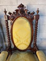 Fauteuil - Noyer ou bois de hêtre - Une paire de fauteuils