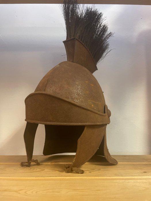 Replica of an Ancient Roman Metaal Antieke leger helm - 45, Verzamelen, Mineralen en Fossielen