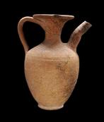 Oud-Chinees Vaas met schenktuit uit de Tang-dynastie 618 /, Antiek en Kunst