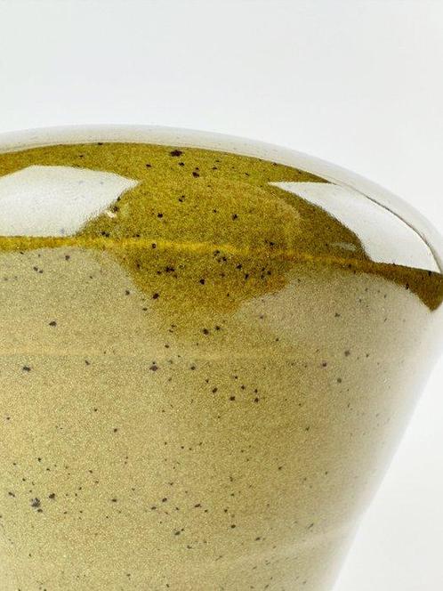 sandra vas - Vase - Grès - Croissance dolive, Antiek en Kunst, Kunst | Designobjecten