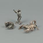 Chimpansee, krab & schorpioen, NO RESERVE - Miniatuur figuur