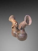 Mangbetu-beeld (26 cm) op sokkel - Statue Mangbetu,