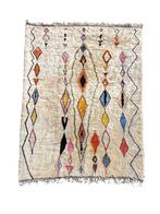 Grand tapis marocain berbère de Mrirt en laine - Tapis - 350, Maison & Meubles, Ameublement | Tapis & Moquettes