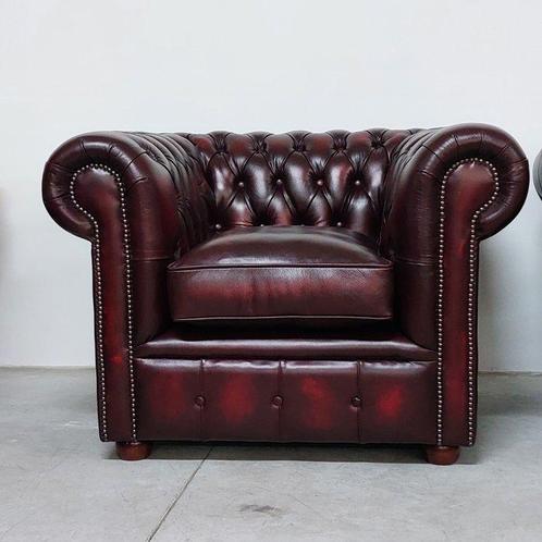 Fauteuil (2) - club Chesterfield - Bois, Cuir - Nouvelle, Antiek en Kunst, Curiosa en Brocante
