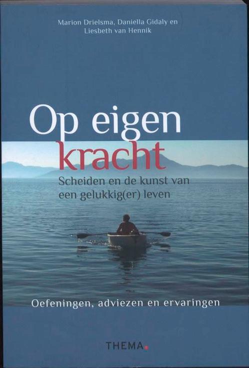 Op eigen kracht 9789058714046 Daniëlla Gidaly, Boeken, Politiek en Maatschappij, Gelezen, Verzenden
