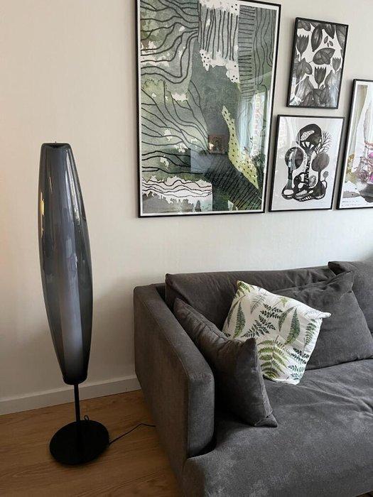 Herstal - Herstal Group - Staande lamp - Zenta - Zwart en, Antiek en Kunst, Antiek | Verlichting