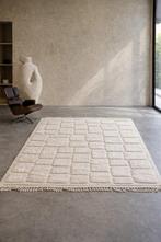 Nouveau tapis berbère marocain Mrirt en laine naturelle –, Maison & Meubles