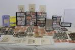 Wereld. Collection of coins and banknotes  (Zonder, Postzegels en Munten