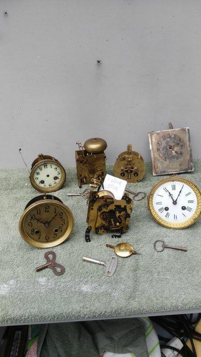 Uurwerk  (7) -  Antiek Messing - 1900-1910 - diversen klok, Antiek en Kunst, Antiek | Klokken