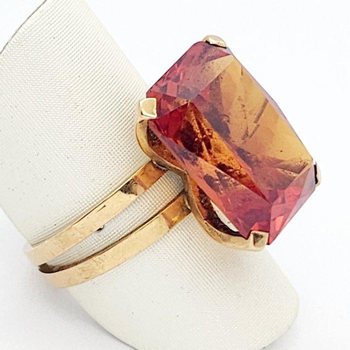 Ring - 18 karaat Geel goud - 5.00ct. tw. Topaas, Handtassen en Accessoires, Ringen