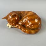 Figurine - Grote slapende Rode kater - Goebel (23cm L) -