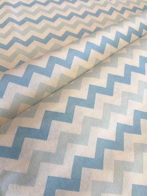 Tissu damassé en zigzag bleu pastel multicolore - Textile -, Antiek en Kunst, Antiek | Tapijten, Tafelkleden en Textiel
