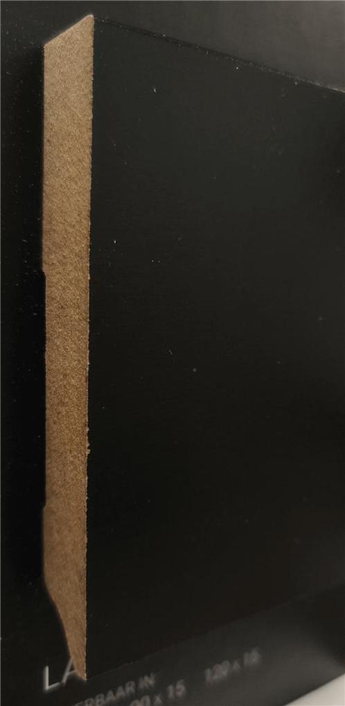 Oppio Zwart gelakte plint amsterdam kleur 9005, 15x90x2400mm, Doe-het-zelf en Bouw, Plinten en Afwerking, Ophalen of Verzenden