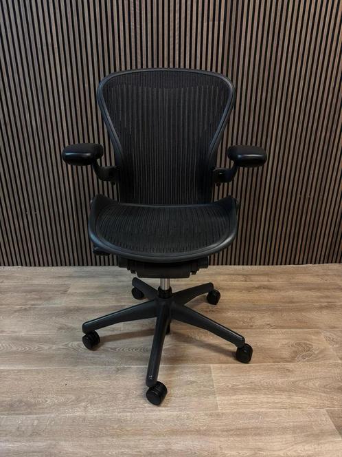 Refurbished Herman Miller Aeron Bureaustoelen, Incl Garantie, Huis en Inrichting, Bureaustoelen, Bureaustoel, Zwart, Nieuw, Ergonomisch
