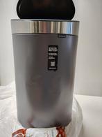 Brabantia Touch Bin 40 Liter Platinum / Matt Prullenbakken, Huis en Inrichting, Woonaccessoires | Prullenbakken, Verzenden, Nieuw