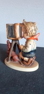 Goebel - Beeldje - Unieke grote Porseleinen Hummel Nr 178. -