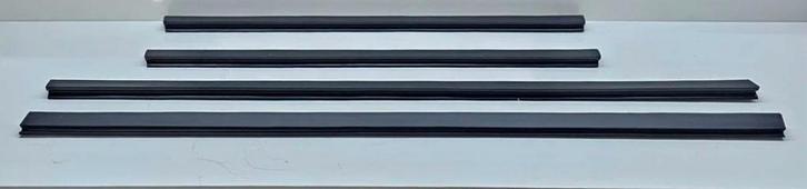 BMW E34 smalle deurlijsten / stootlijsten set – 1988-1995, Auto-onderdelen, Carrosserie, Links, Rechts, Deur, Nieuw, BMW