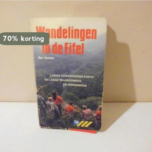 WANDELINGEN IN DE EIFEL 9789021515540 Naumann, Boeken, Hobby en Vrije tijd, Gelezen, Verzenden