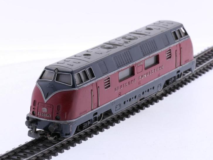 Schaal H0 Märklin 3021.6 diesellocomotief V 200 van de DB.., Hobby en Vrije tijd, Modeltreinen | H0, Wisselstroom, Locomotief