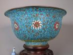 Qing or earlier - Marked! - Kom - Brons, Emaille - Grote 24, Antiek en Kunst