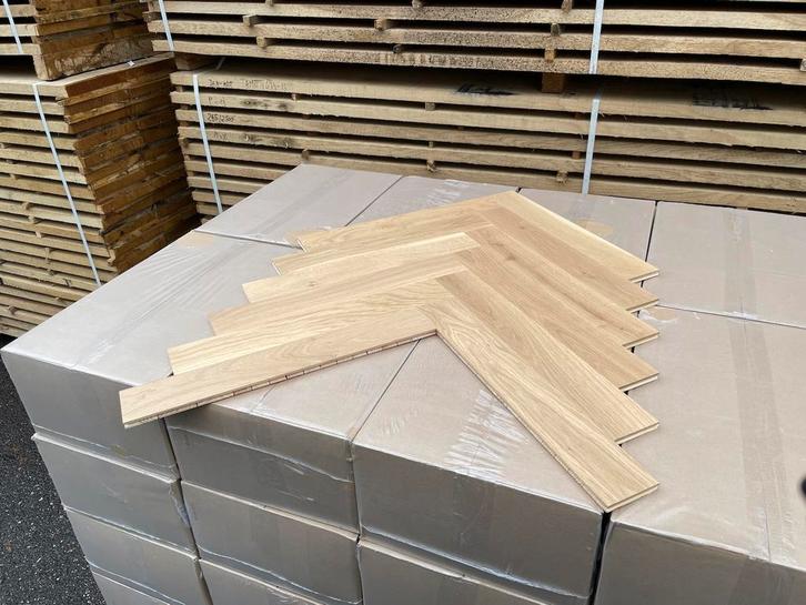 Online veiling: 44,40 m2 eiken visgraat parketvloer, Doe-het-zelf en Bouw, Vloerdelen en Plavuizen, Parket, Nieuw, 10 m² of meer