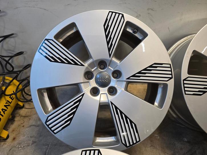 Demo Audi Q3 A5 A6 E-Tron 19 inch velgen Audi Sport, Auto-onderdelen, Banden en Velgen, 19 inch, Personenwagen, Nieuw, Herkomst onderdeel bekend