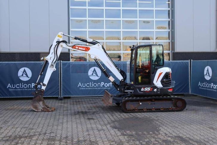 Veiling: Rupsgraafmachine Bobcat E55z Diesel 36.4kW 2022, Articles professionnels, Machines & Construction | Grues & Excavatrices