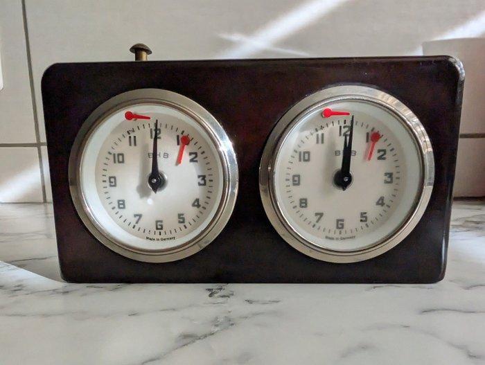 Schaakspel - BHB schaakklok Bakeliet, Antiek en Kunst, Curiosa en Brocante