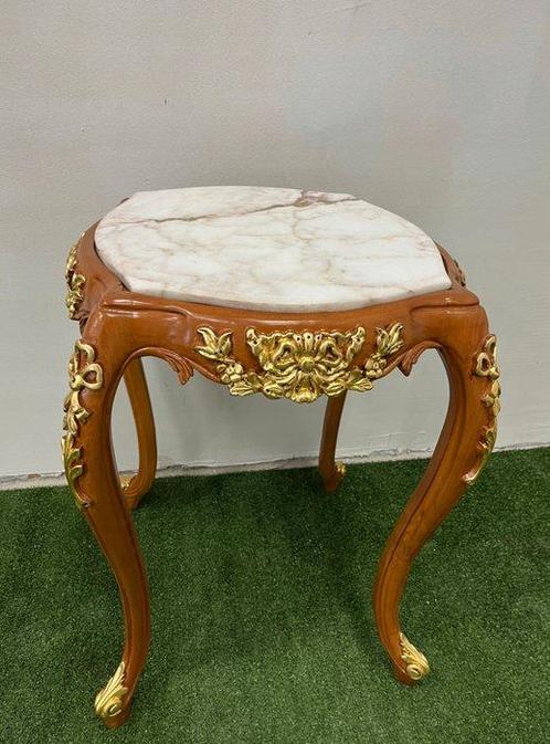 Table - Exquise table dappoint en marbre de style baroque, Antiek en Kunst, Curiosa en Brocante