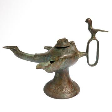 Seljouc Bronze Lampe à huile avec lion