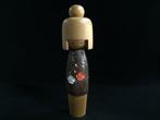 Gesigneerde Usaburo / Japanse vintage houten Kokeshi-pop, Antiek en Kunst