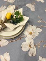 Elegante tafelkleed voor grote tafels. Engels landhuis. -, Antiek en Kunst